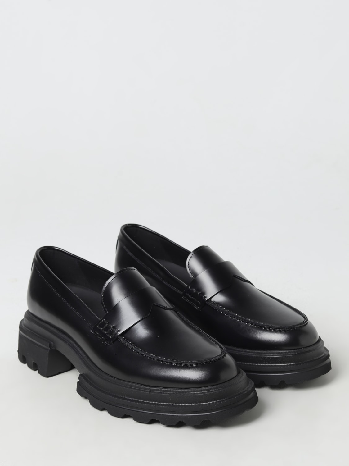 Giglio Mocassino Hogan in pelle spazzolata Liquidazione