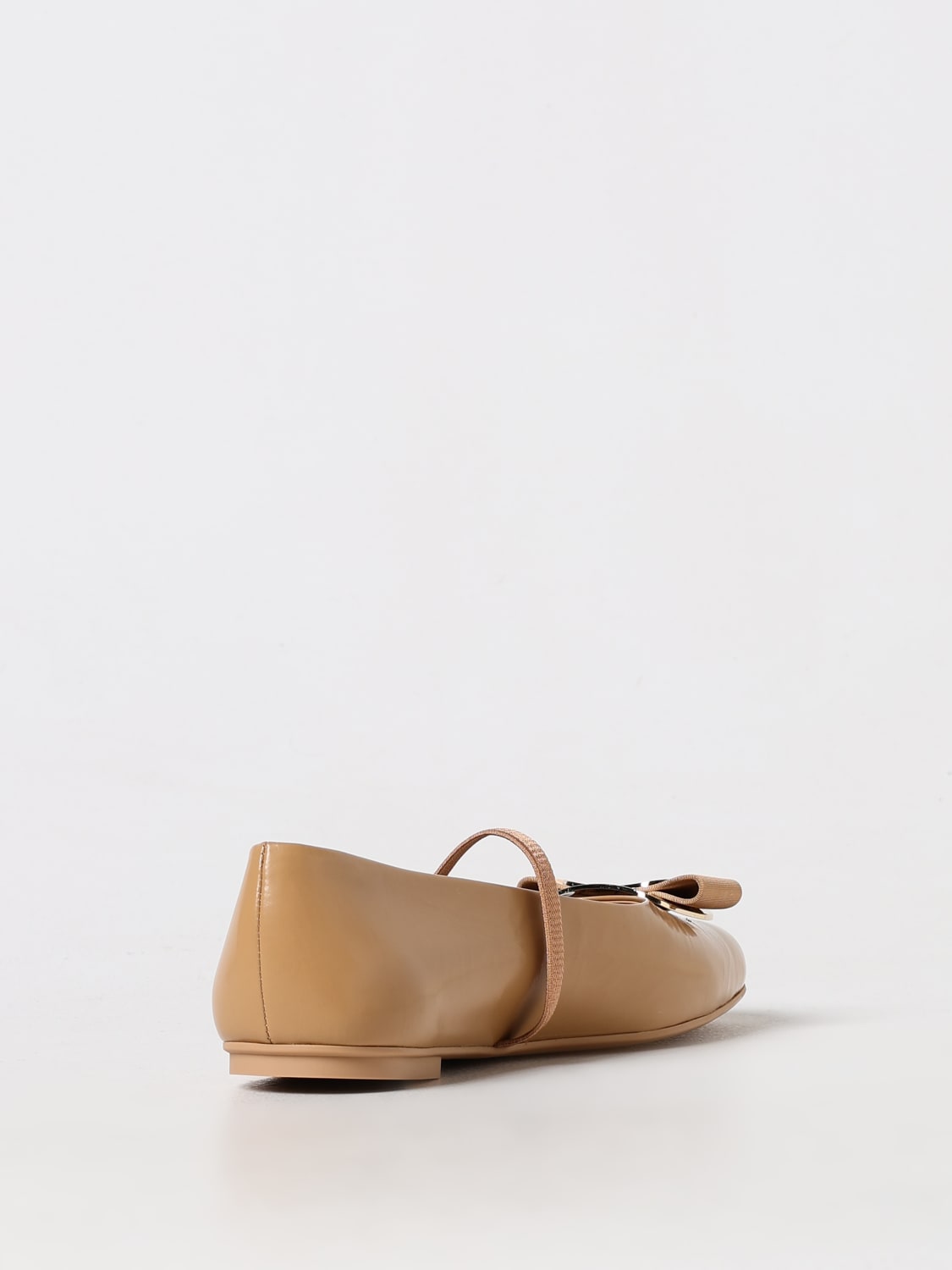Giglio Ballerina Ferragamo in pelle con fiocco Vara Fino al 60% di sconto