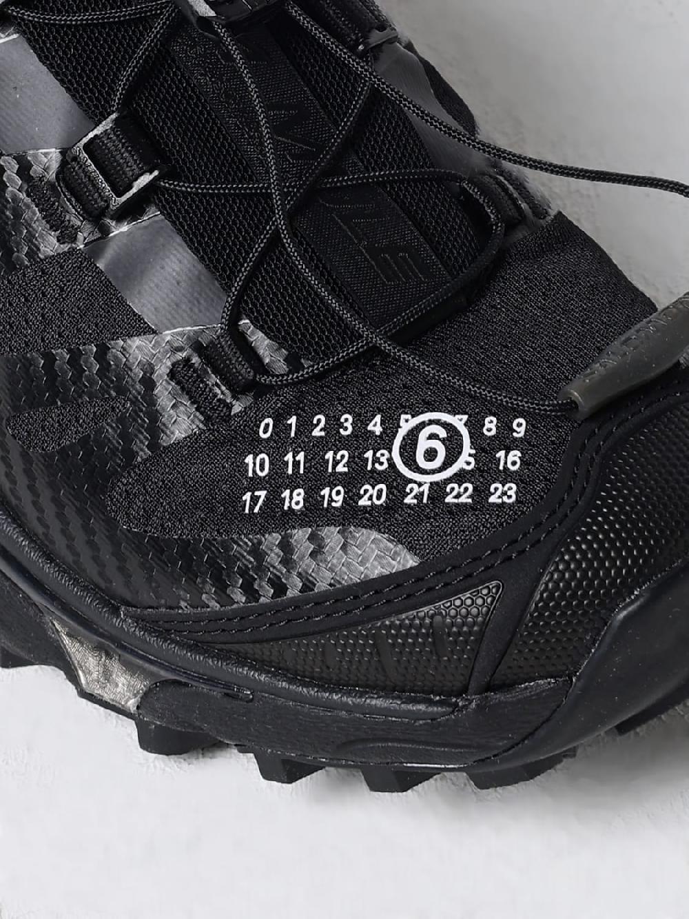 Giglio Sneakers XT-4 Mules Salomon x MM6 Maison Margiela in mesh e gomma Limitato a 3 giorni