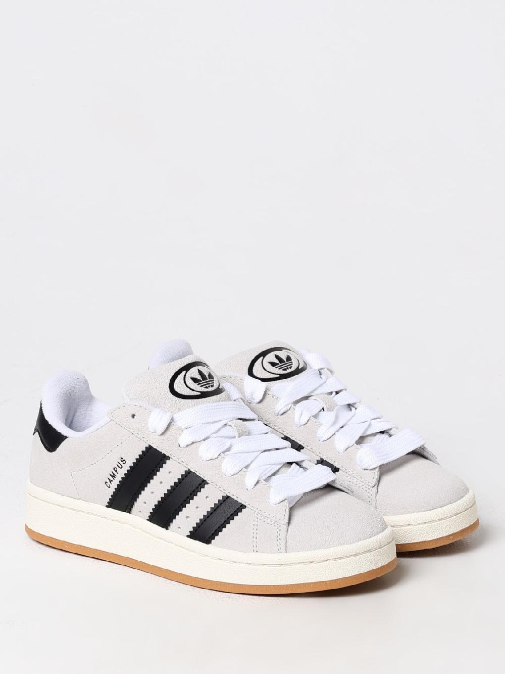 Giglio Sneakers Campus 00s Adidas Originals in camoscio In Linea