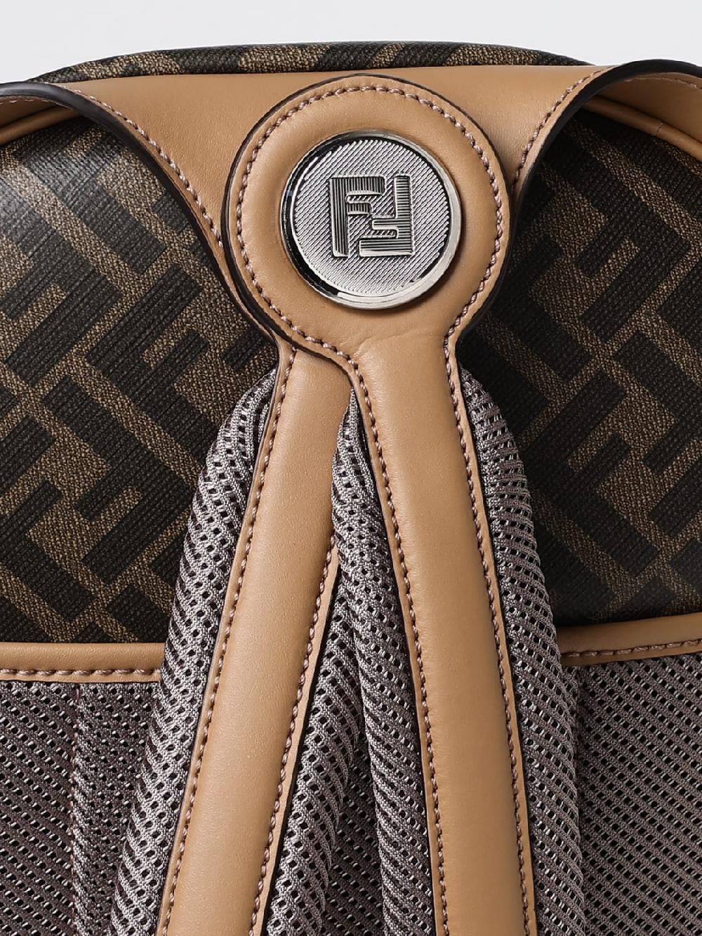Giglio Zaino Chiodo Diagonal Fendi in cotone spalmato FF e pelle Nuova