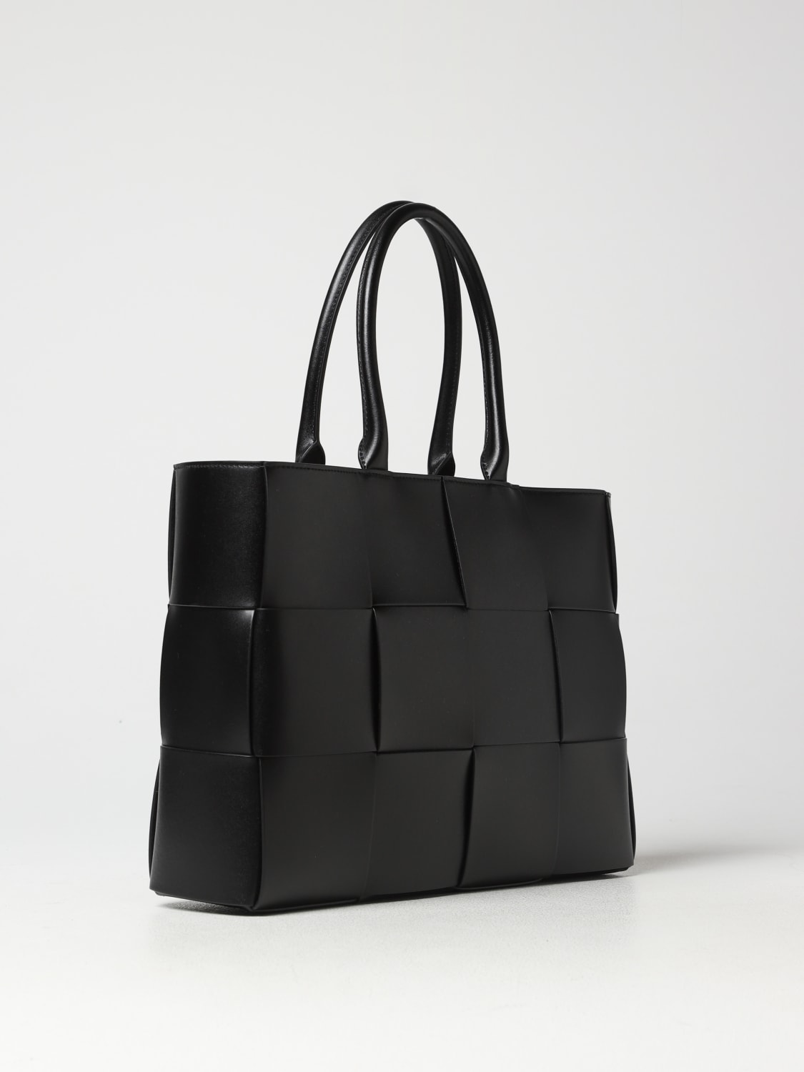 Giglio Borsa Arco Bottega Veneta in pelle intrecciata Comprane uno, ottenene uno gratis