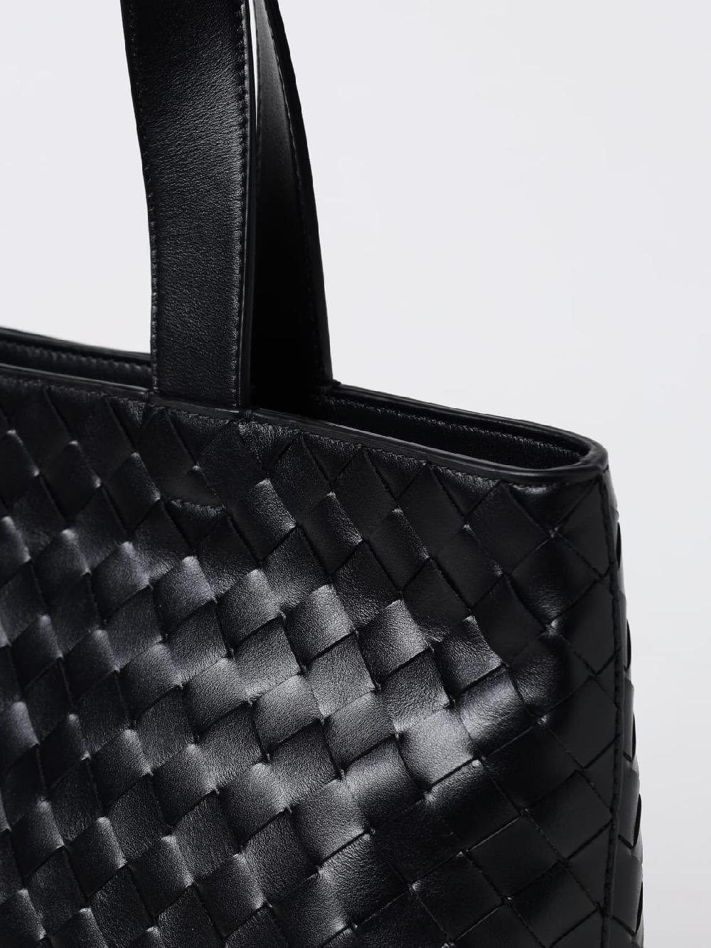 Giglio Borsa Bottega Veneta in pelle intrecciata Offerta settimanale