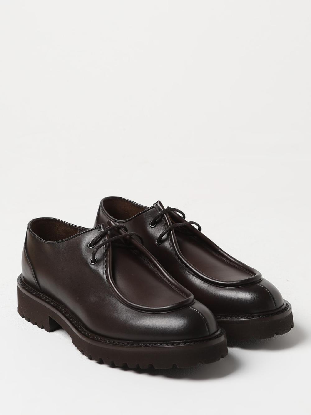 Giglio Derby Doucal's in pelle In Linea