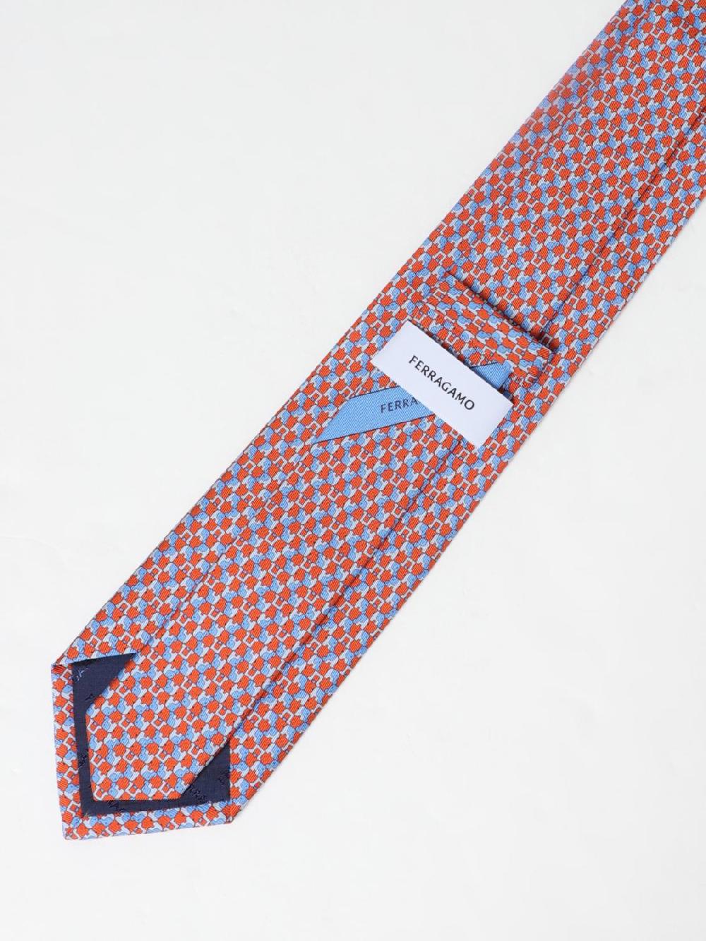 Giglio Cravatta Ferragamo in seta jacquard Smaltimento dello stoccaggio