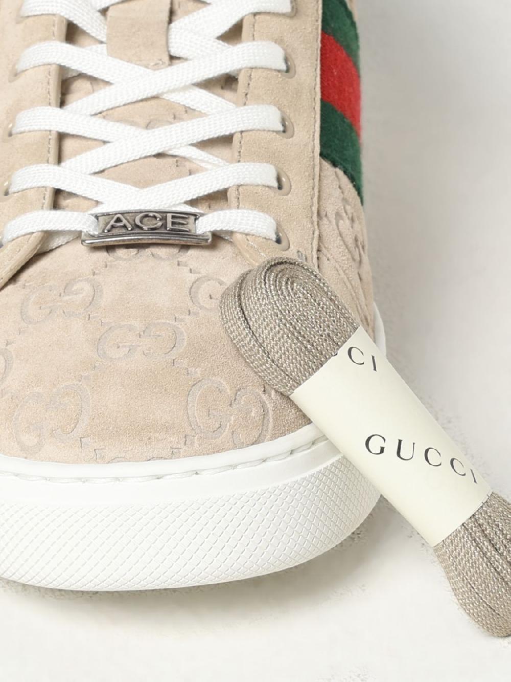 Giglio Sneakers Ace Gucci in camoscio con monogram GG Acquista Ora