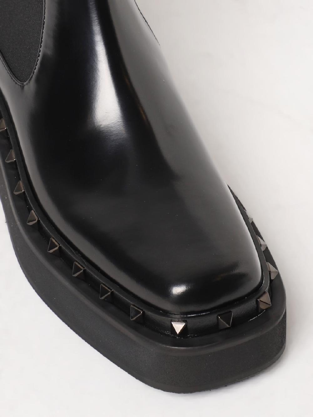 Giglio Stivaletto Valentino Garavani in pelle con Studs Offerta esclusiva